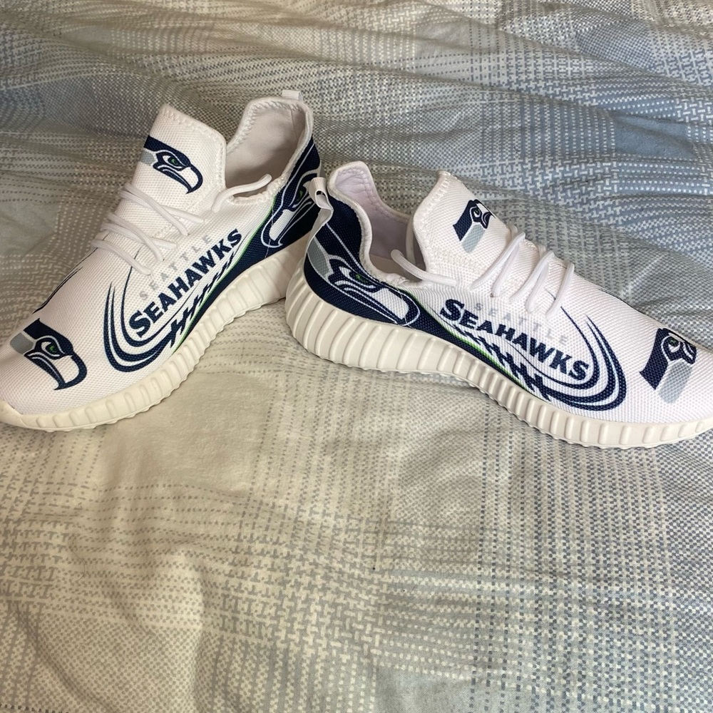 Seahawk tennis shoes size 9